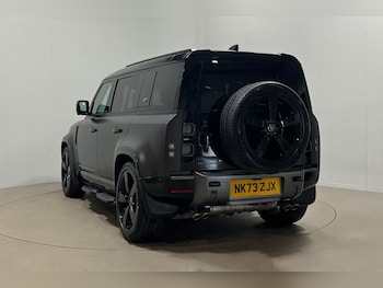 Used Land Rover Defender 2023 for sale - 79140575: Photo