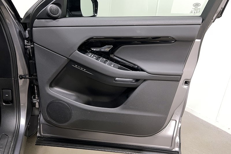 Used Land Rover Range Rover Evoque 2024 for sale - 77918091: Photo 21