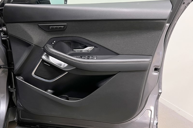 Used Jaguar E-Pace 2022 for sale - 77367154: Photo 21