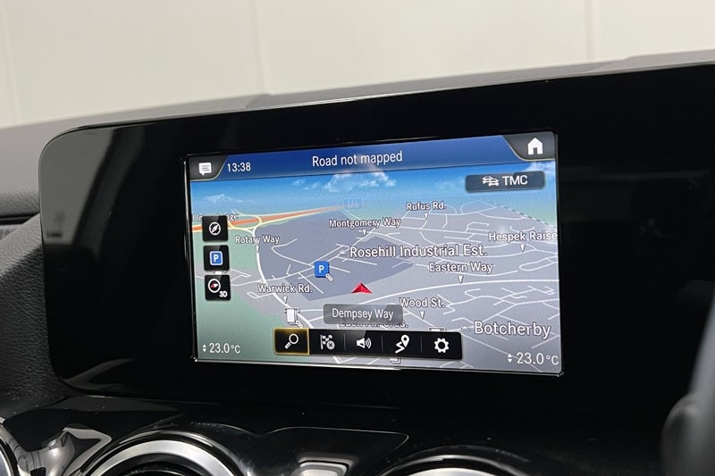 Used Mercedes-Benz GLA 2021 for sale - 77220407: Photo 11