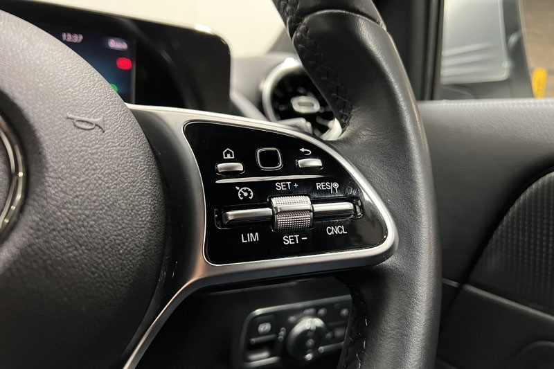 Used Mercedes-Benz GLA 2021 for sale - 77220407: Photo 28