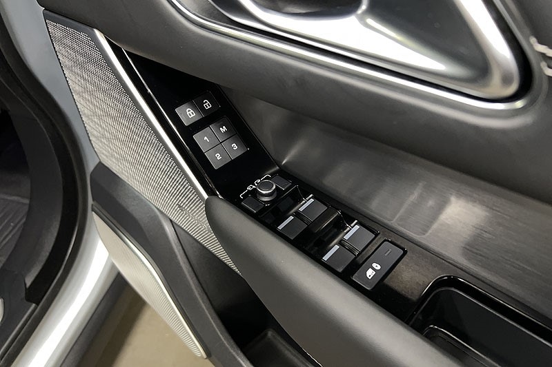 Used Land Rover Range Rover Velar 2022 for sale - 77732686: Photo 23