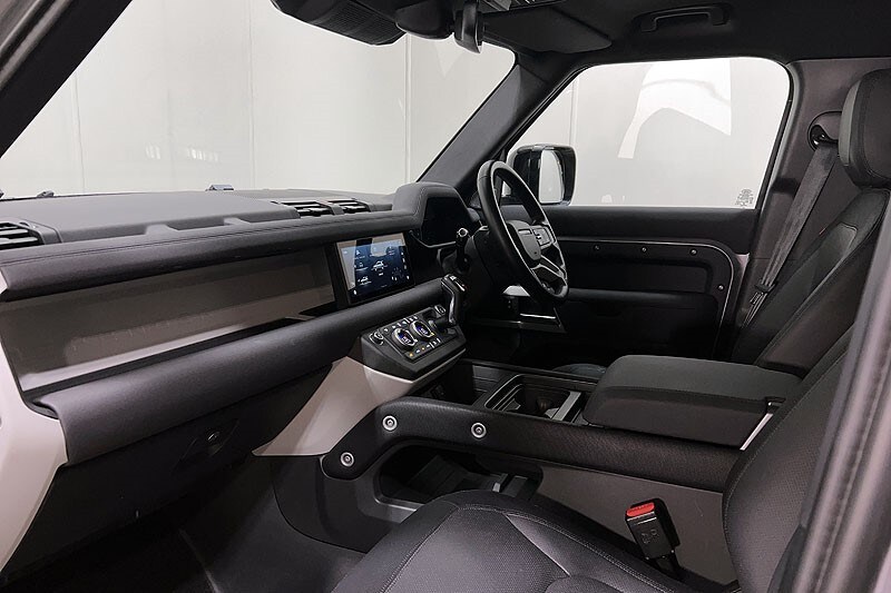 Used Land Rover Defender 2022 for sale - 77961848: Photo 40