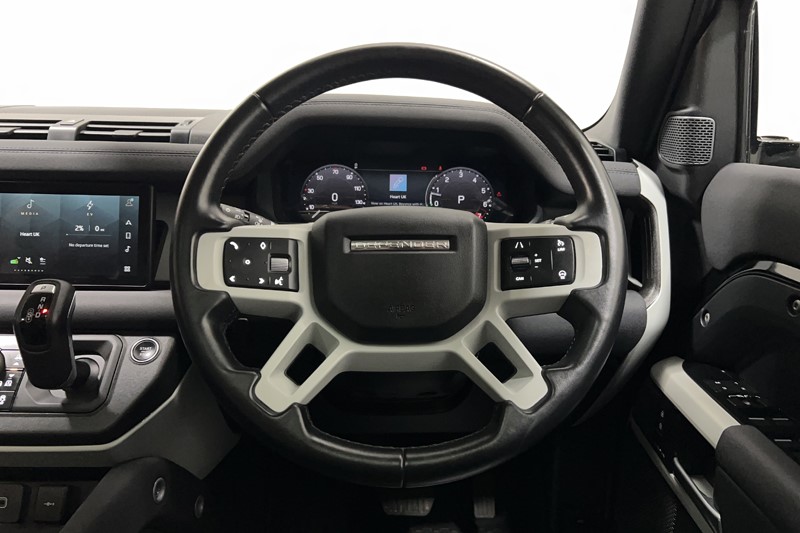 Used Land Rover Defender 2023 for sale - 77803958: Photo 15