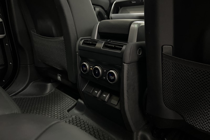 Used Land Rover Defender 2023 for sale - 77803958: Photo 18