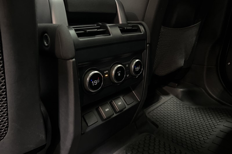 Used Land Rover Defender 2023 for sale - 77803958: Photo 47