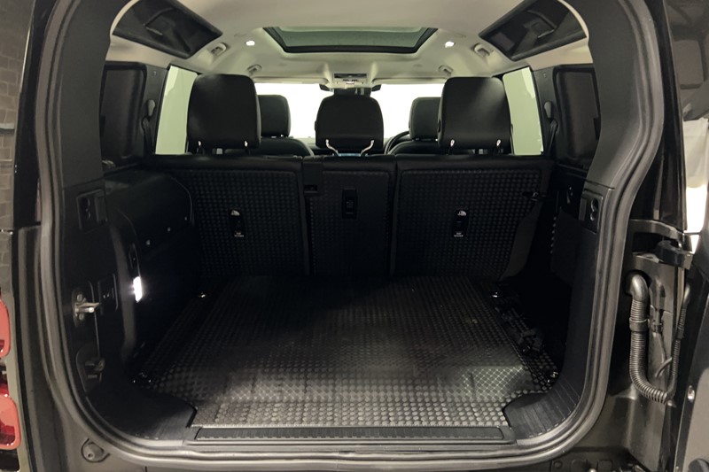 Used Land Rover Defender 2023 for sale - 77803958: Photo 50