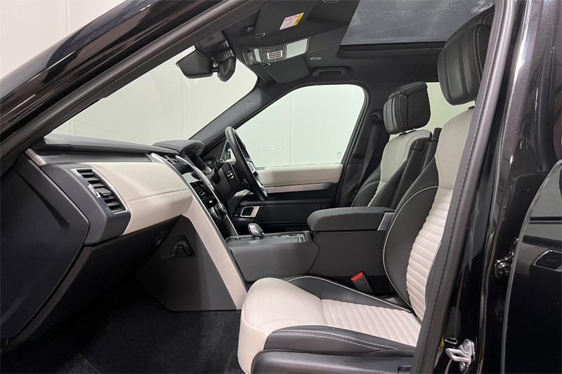 Used Land Rover Discovery 2023 for sale - 77393568: Photo 3