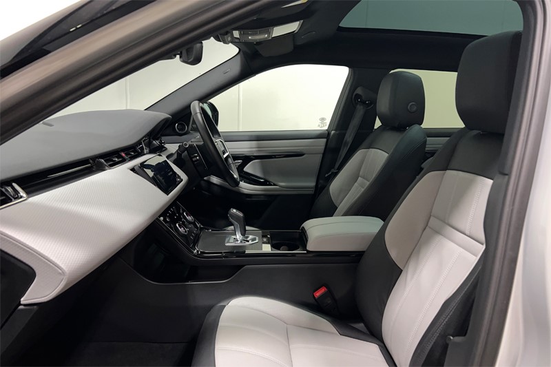 Used Land Rover Range Rover Evoque 2023 for sale - 77665196: Photo 3