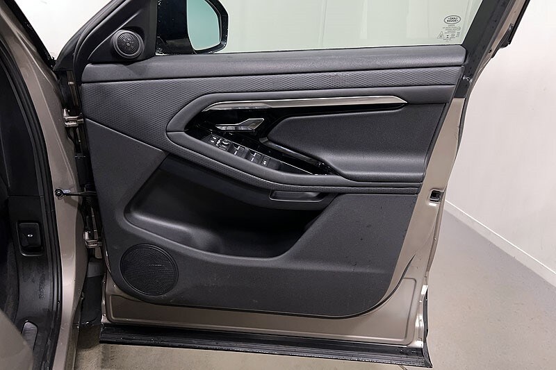 Used Land Rover Range Rover Evoque 2022 for sale - 77877725: Photo 21