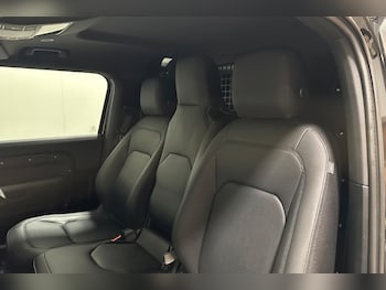 Used Land Rover Defender 2024 for sale - 79391658: Photo