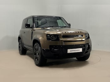 Used Land Rover Defender 2023 for sale - 77350059: Photo