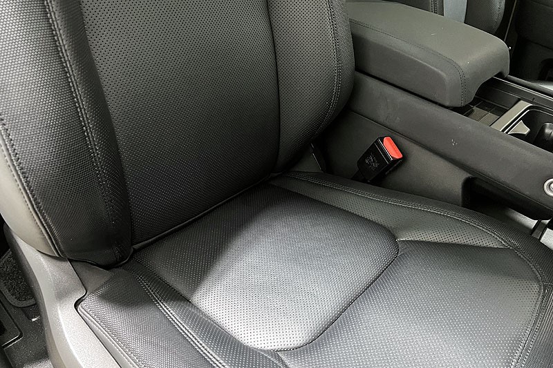 Used Land Rover Defender 2023 for sale - 77350059: Photo 26