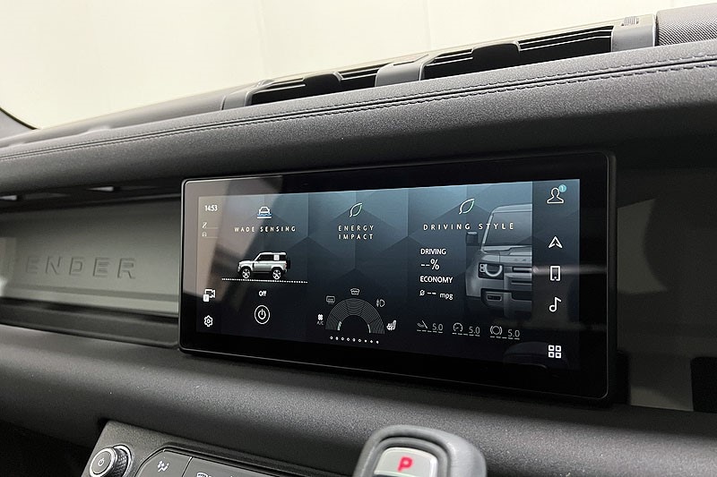 Used Land Rover Defender 2023 for sale - 77350059: Photo 35