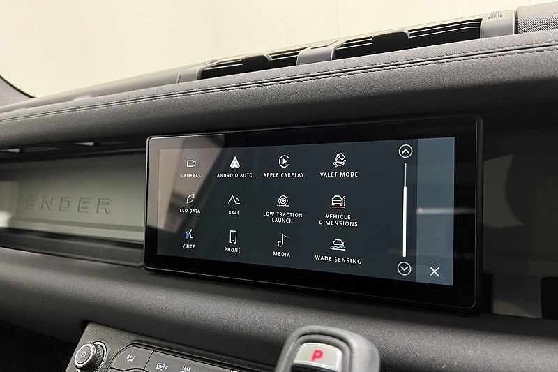 Used Land Rover Defender 2023 for sale - 77350059: Photo 37