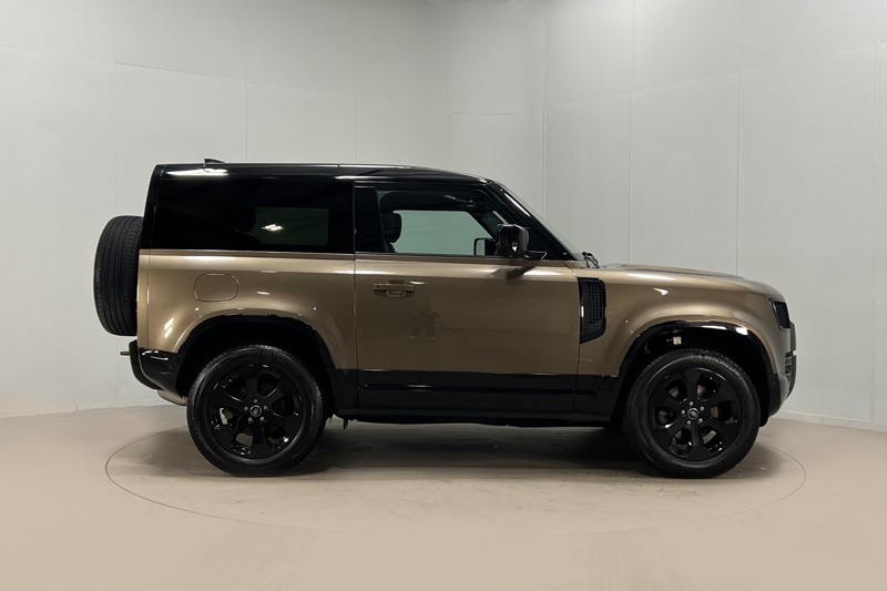 Used Land Rover Defender 2023 for sale - 77350059: Photo 5