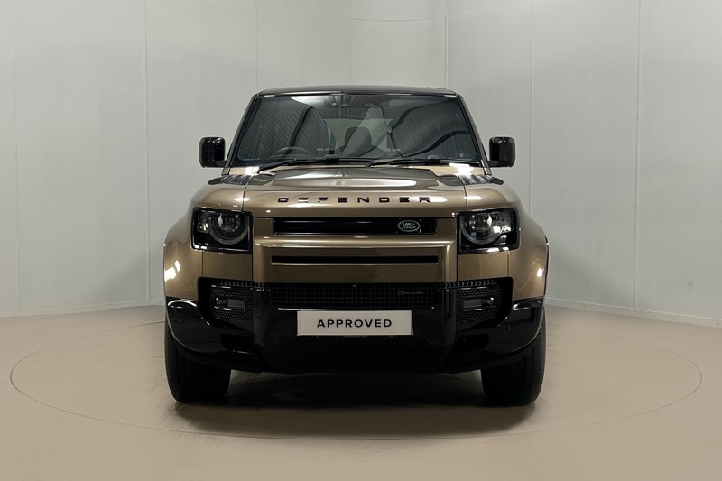 Used Land Rover Defender 2023 for sale - 77350059: Photo 7