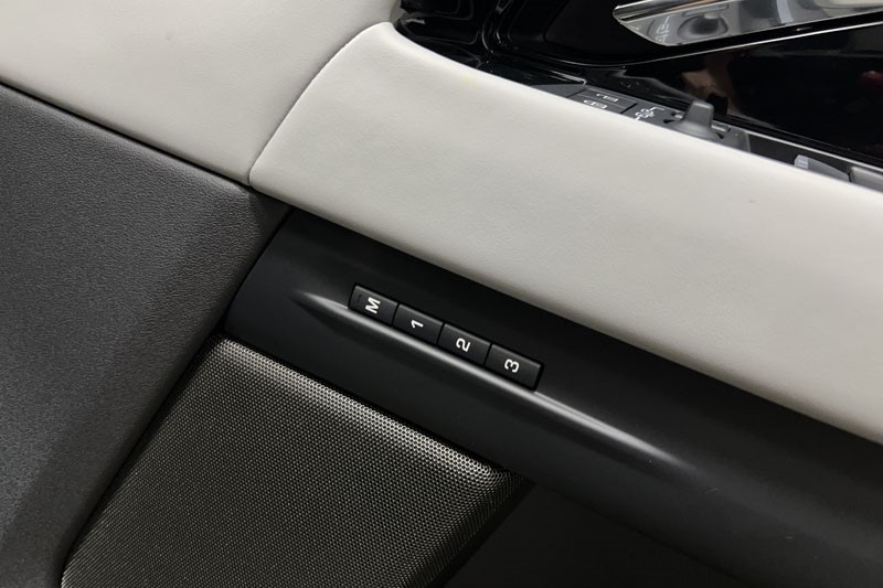 Used Land Rover Range Rover Evoque 2025 for sale - 77930966: Photo 22