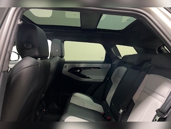 Used Land Rover Range Rover Evoque 2025 for sale - 77930966: Photo