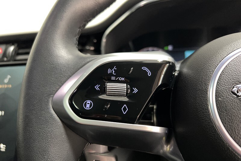 Used Jaguar F-Pace 2024 for sale - 78190462: Photo 31