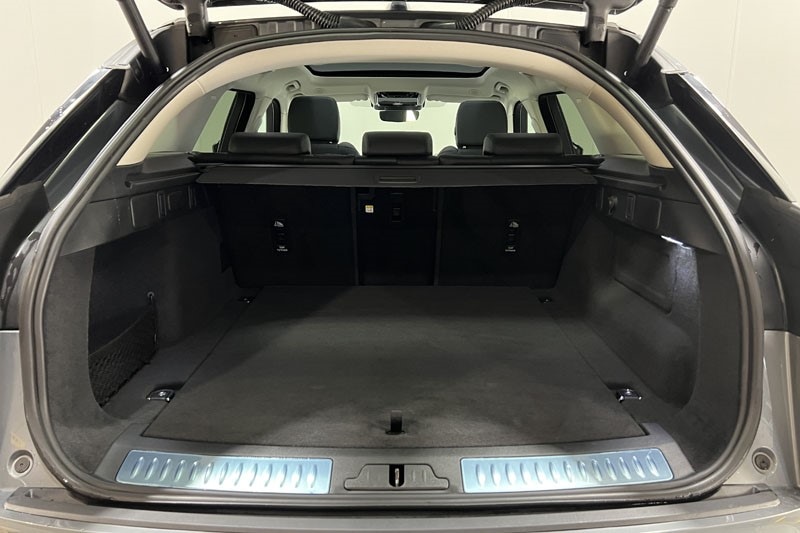 Used Land Rover Range Rover Velar 2024 for sale - 76981356: Photo 10