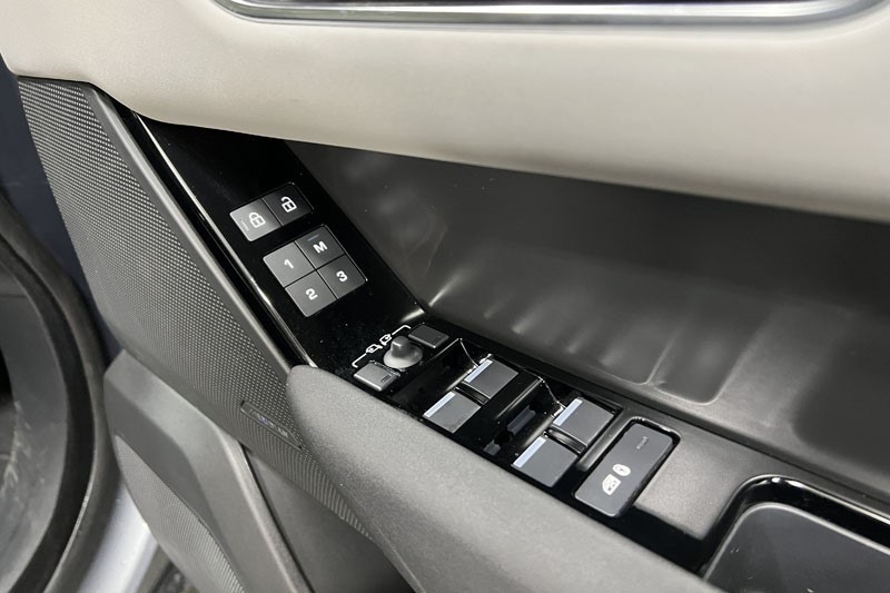 Used Land Rover Range Rover Velar 2024 for sale - 76981356: Photo 22