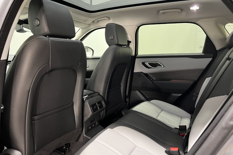 Used Land Rover Range Rover Velar 2024 for sale - 76981356: Photo 40