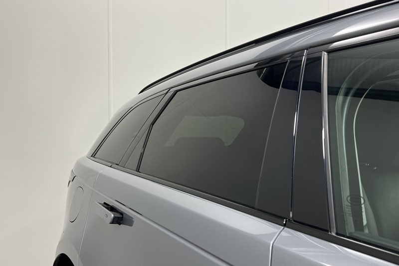 Used Land Rover Range Rover Velar 2024 for sale - 76981356: Photo 45