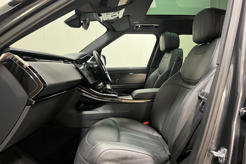 Used Land Rover Range Rover Sport 2025 for sale - 78108908: Photo 4
