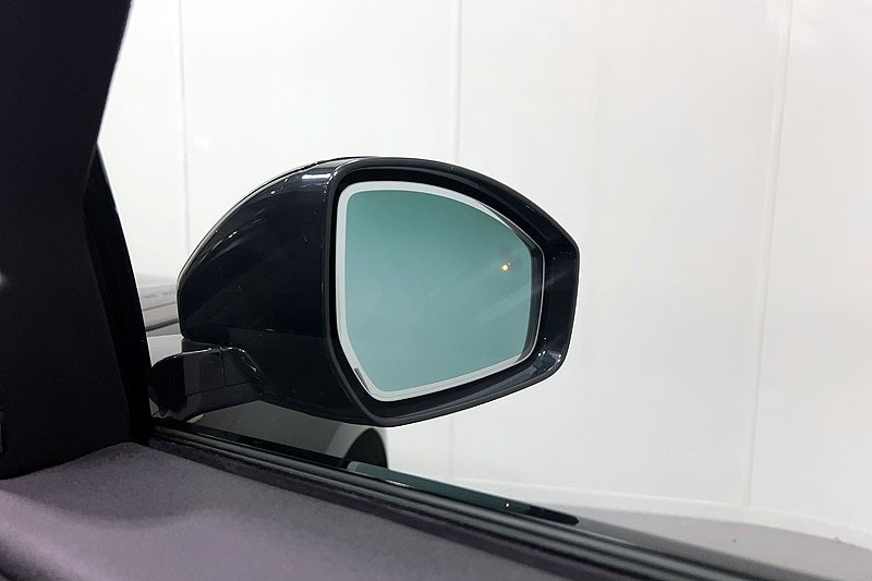 Used Land Rover Range Rover Velar 2023 for sale - 77339585: Photo 24