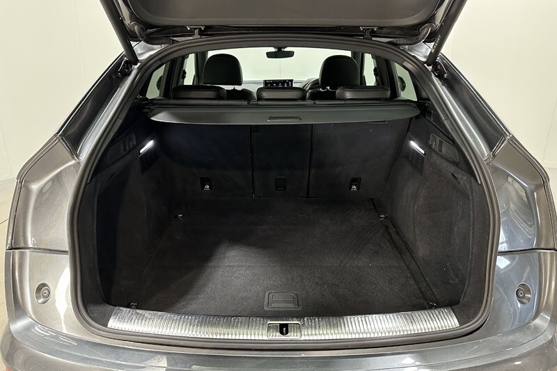 Used Audi Q5 2022 for sale - 76980846: Photo 10