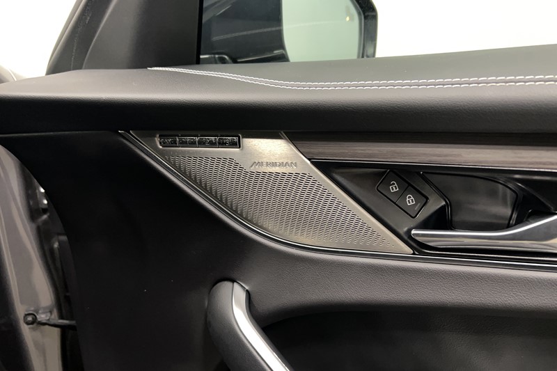 Used Jaguar F-Pace 2023 for sale - 77616210: Photo 24