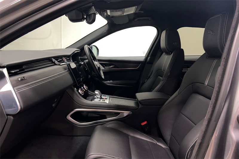 Used Jaguar F-Pace 2023 for sale - 77616210: Photo 4