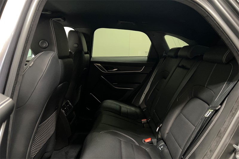 Used Jaguar F-Pace 2023 for sale - 77616210: Photo 5