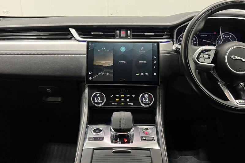 Used Jaguar F-Pace 2021 for sale - 76982458: Photo 14