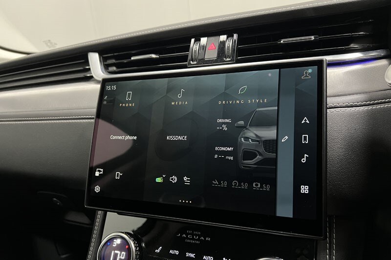 Used Jaguar F-Pace 2021 for sale - 76982458: Photo 33