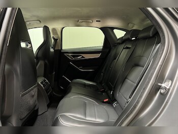 Used Jaguar F-Pace 2021 for sale - 76982458: Photo