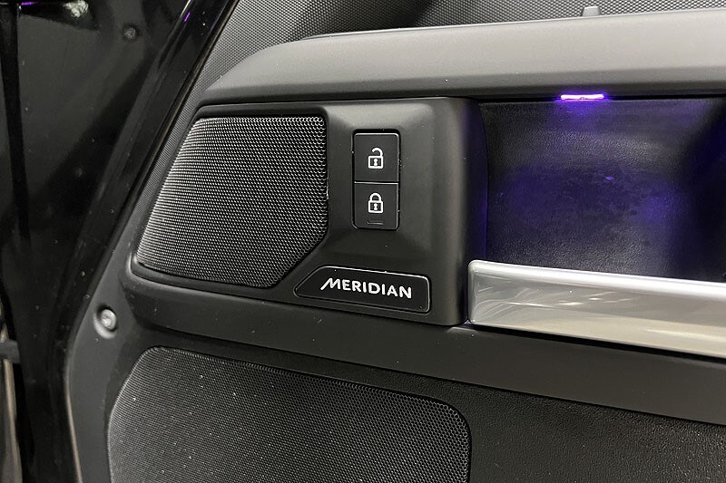 Used Land Rover Defender 2025 for sale - 77339568: Photo 27