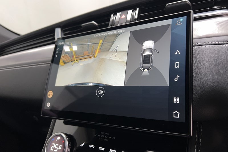 Used Jaguar F-Pace 2023 for sale - 76981858: Photo 12