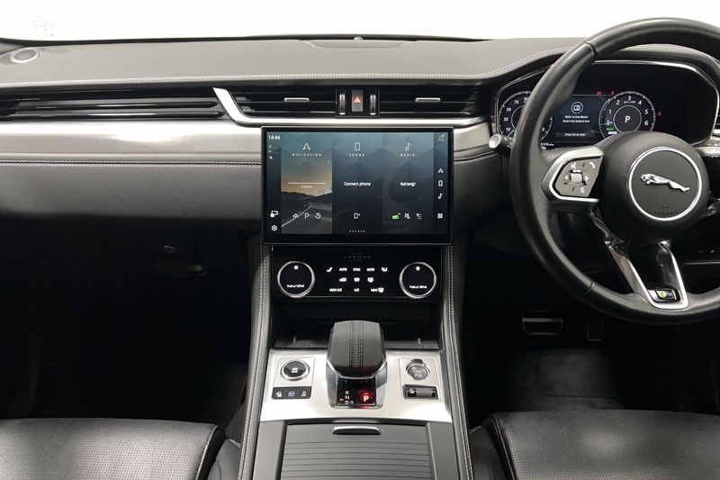 Used Jaguar F-Pace 2023 for sale - 76981858: Photo 14