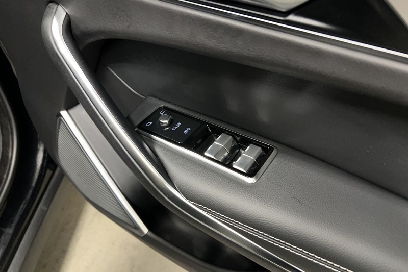 Used Jaguar F-Pace 2023 for sale - 76981858: Photo 22