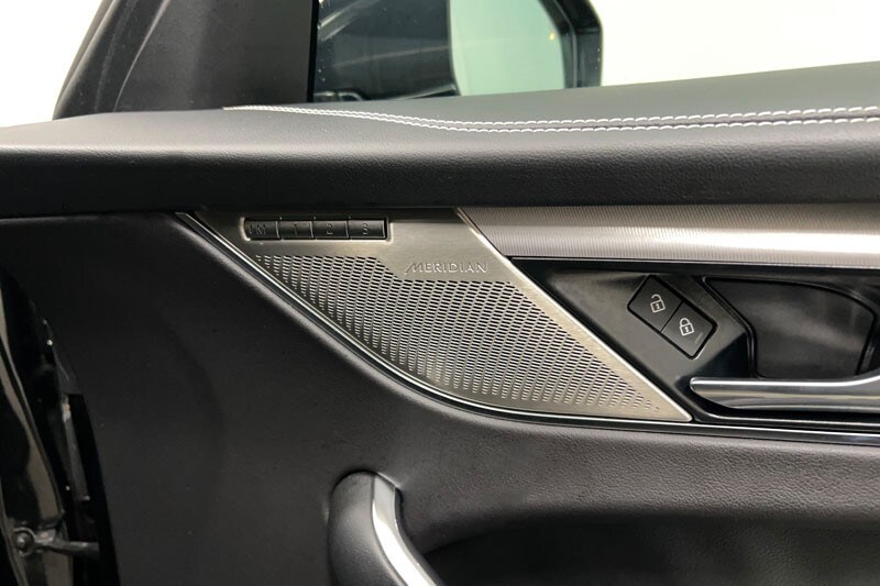 Used Jaguar F-Pace 2023 for sale - 76981858: Photo 23