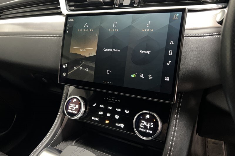 Used Jaguar F-Pace 2023 for sale - 76981858: Photo 31