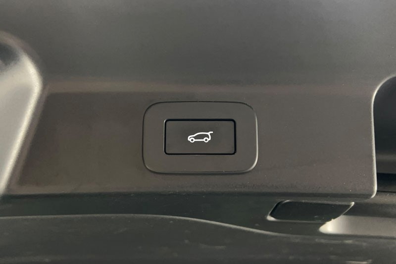 Used Jaguar F-Pace 2023 for sale - 76981858: Photo 46