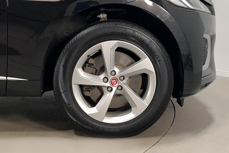 Used Jaguar F-Pace 2023 for sale - 76981858: Photo 8