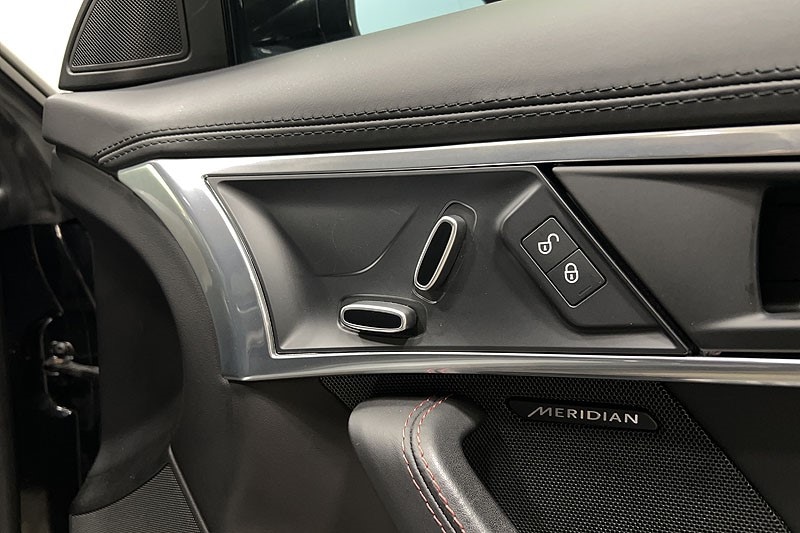 Used Jaguar F-Type 2019 for sale - 77803991: Photo 12