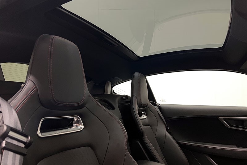 Used Jaguar F-Type 2019 for sale - 77803991: Photo 15