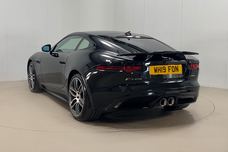 Used Jaguar F-Type 2019 for sale - 77803991: Photo 2