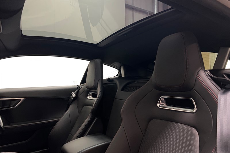 Used Jaguar F-Type 2019 for sale - 77803991: Photo 4