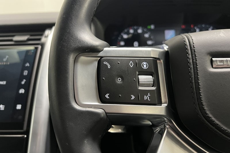 Used Land Rover Discovery 2025 for sale - 77778683: Photo 30